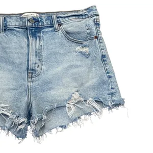 Abercrombie & Fitch The Mom Short High Rise Distressed Denim Light Wash 31 12 thumbnail 4