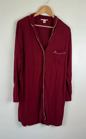 Victoria's Secret long-sleeve button-down sleep shirt Size large thumbnail 1