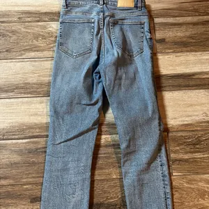 Zara blue straight denim jeans thumbnail 6