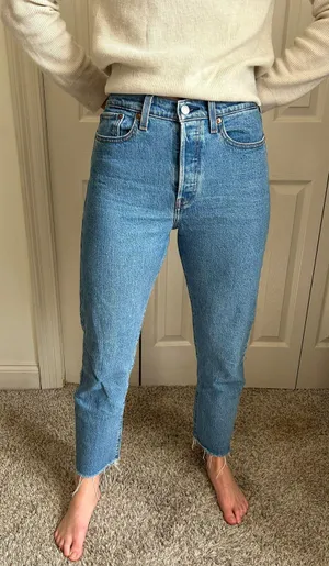 Levi's Wedgie Fit Straight Women’s Jeans thumbnail 1