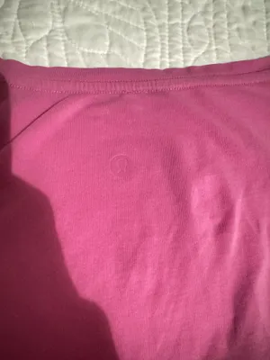 Lululemon V-Neck Tee Short Sleeve thumbnail 3