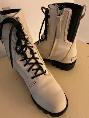 Sorel Women's off White leather Lace-Up Combat Boots with Black Laces 8 thumbnail 6