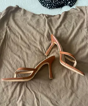 Forever 21 Heels thumbnail 4
