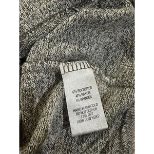 Lulu’s Basic Heathered Gray relaxed fit Knit Blouse Long Sleeve V‎ Neck Hi Lo sz thumbnail 6