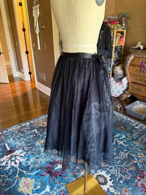 Black Skirt Size L thumbnail 5