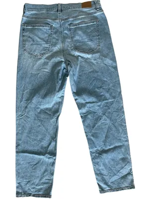 American Eagle Super High Rise Straight Jeans Size 12 Womens Light Wash Blue thumbnail 4