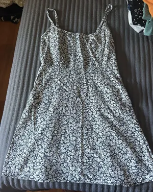 Old Navy Dress Floral thumbnail 1