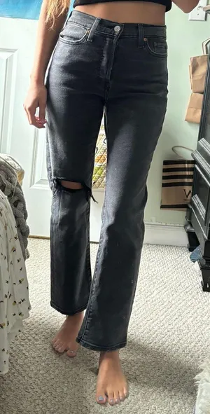 Levi’s Black Jeans thumbnail 1