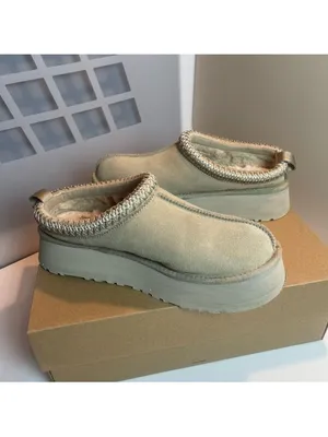 UGG Tazz Platform in Sand color. Scandi-Chic Neutral Slip-On / Mule Gen-Z Sz 8 thumbnail 9
