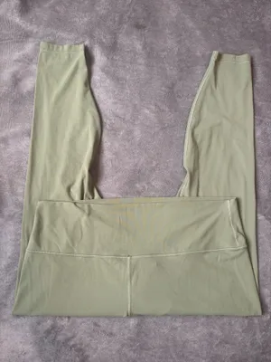 Lululemon Align Pant 28" Rosemary Green Size 20 thumbnail 2