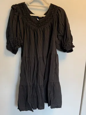 Old Navy Women's Puff Sleeve Boho Dress in Charcoal Gray thumbnail 1