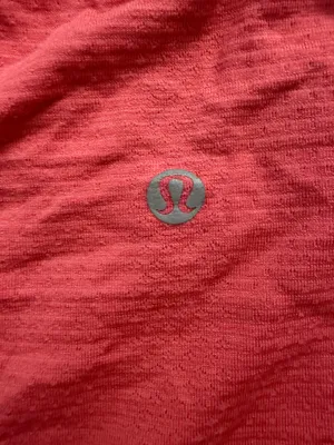 Lululemon Lip Gloss Swiftly Tech thumbnail 3