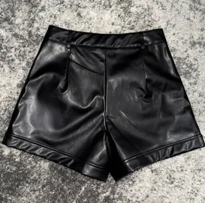 Boutique tailored leather shorts Black thumbnail 2