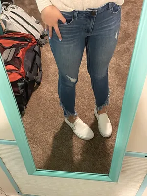 Like New  Size 8 Jeans thumbnail 7