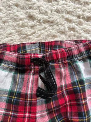 Old Navy Women’s Red Plaid Flannel Pajama Pants - Cozy Sleepwear thumbnail 3