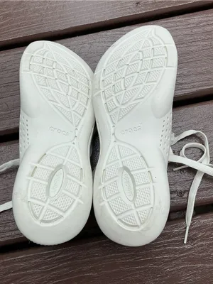 Lightweight CROCS Women's Lace-Up Sneakers thumbnail 5