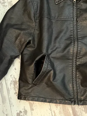BDG Leather Jacket Urban Outfitters thumbnail 3