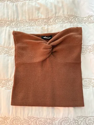 Olivaceous Brown Strapless Top thumbnail 1