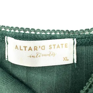 Altar'd State Size XL New with Tags Green Tank Top Spaghetti Strap Bow‎ Print thumbnail 4