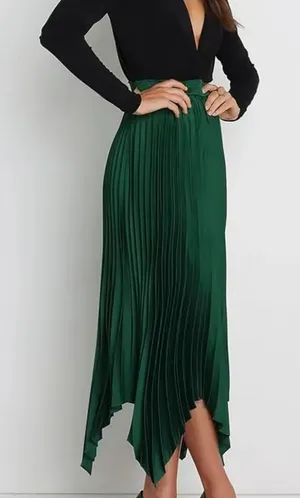 Elegant Pleated Skirt High Waisted Emerold Irregular Hem Skirt size XL… thumbnail 1