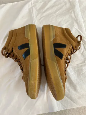 VEJO MINOTAUR SUEDE SNEAKER CAMEL BLACK, Unisex W10/8, NWOT Display thumbnail 6