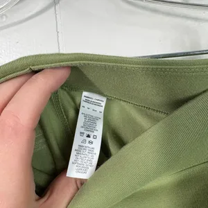 Nike Green Cotton Blend Embroidered Swoosh Ankle Crop Leggings XS Athleisure Gym thumbnail 3