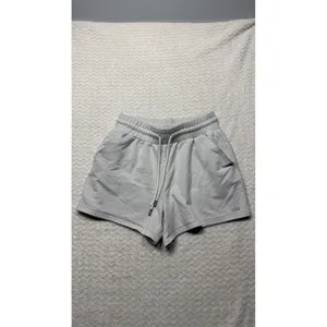 Alo Yoga Womens Heather Grey Accolade Sweat Shorts Size S W5813R thumbnail 2