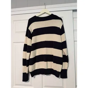 John Galt Brandy Melville Blue White Stripes Fisherman Copenhagen Chunky Sweater thumbnail 3