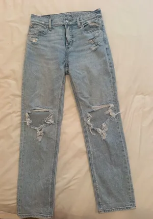 American Eagle Stretch ripped jeans thumbnail 1
