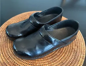 Dansko Shiny Black professional‎ nursing Shoes slip resistant size 38 thumbnail 1