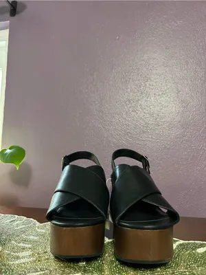 Universal Threads Y2k Naomi‎ Wood Wedge Heels size 7.5 black brown whimsy office thumbnail 2