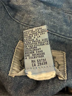 Vintage 90s Cambridge Dry Goods Embroidered Christmas Denim Button Up Shirt L thumbnail 4