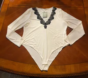 H&M White Bodysuit Lace Trim thumbnail 1