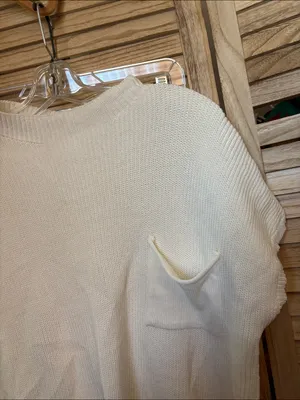 Cream Knit Short-Sleeve Sweater with Pocket Medium thumbnail 2