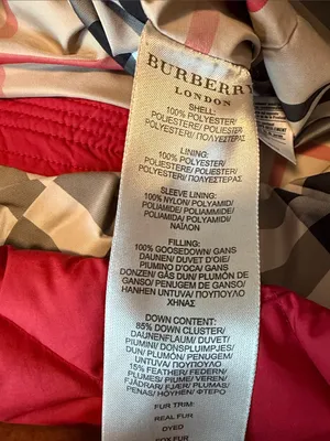 Burberry London Women’s XS Red Hooded Puffer Jacket Belted Double Zip thumbnail 12