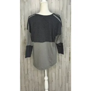 We The Free Women's Gray‎ Colorblock 3/4 Sleeve Blouse Size Small Casual thumbnail 3
