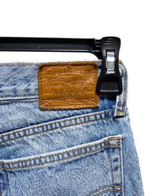 Levi’s Premium Denim Wedgie Jeans Blue Size 26 Straight Leg Minimalist Preppy thumbnail 15