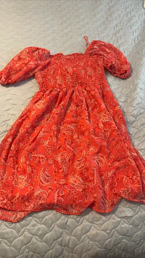 Sincerely Jules coral paisley smocked baby doll dress thumbnail 2