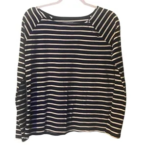 Gap Blue/White Favorite Stripe Long Sleeve Button-Shoulder T-Shirt thumbnail 2