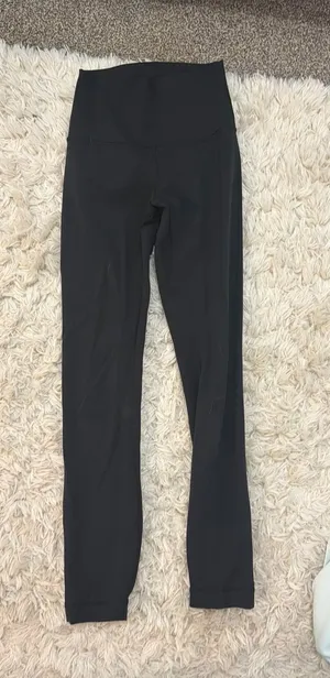Black Lululemon Leggings Align 25" thumbnail 1