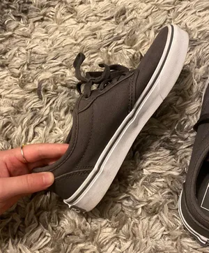 Gray Size 6 thumbnail 1