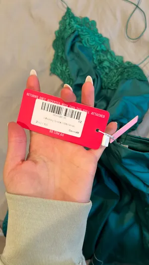 Beginning Boutique Dress thumbnail 5