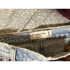 Abercrombie & Fitch Light Wash Women Jeans Size 28 6 Short Skinny High Rise thumbnail 2
