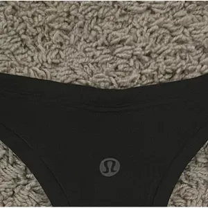 Black Lululemon Swiftly Tank Top thumbnail 2