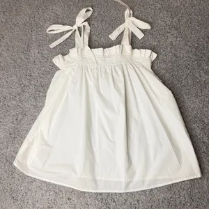 Ann Taylor White Smocked Tie Shoulder Babydoll Camisole Top Womens Size M 443357 thumbnail 1