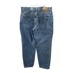Levi’s 550 women’s relaxed fit tapered leg 14 petite jeans thumbnail 5