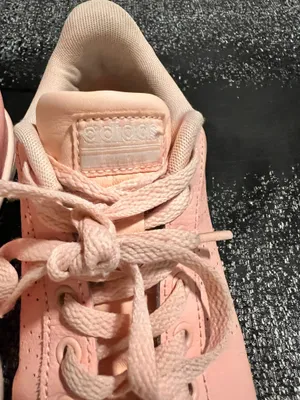 Womens sz7 Adidas Cloudfoam Advantage Pink Low Top Tennis Shoes thumbnail 9