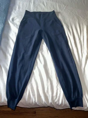 Lululemon Align Joggers thumbnail 2