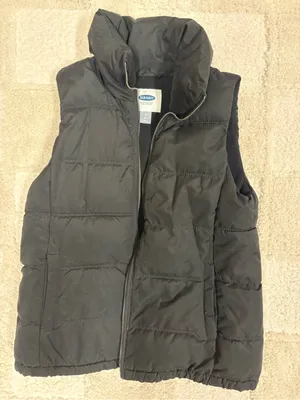 Old Navy Black Quilted Vest with Zip thumbnail 1