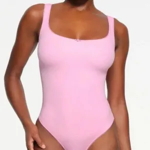 Skims Fits Everybody Square Neck Bodysuit thumbnail 1